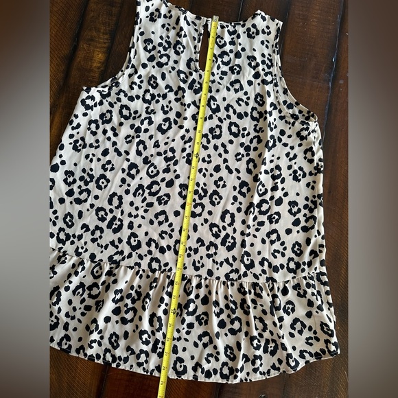 Pleione Animal Print High/Low Flowy Tank Top Size Medium - Picture 15 of 16